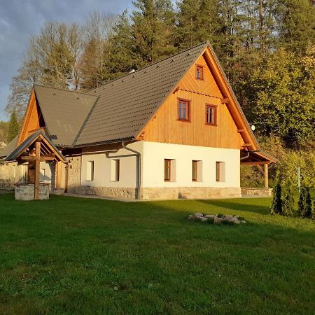 Willa The Retreat Zdarky Zewnętrze zdjęcie
